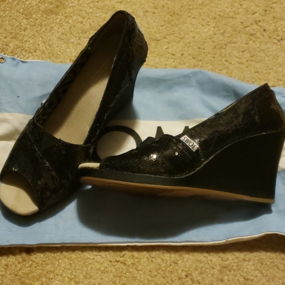 Wedge Peeptoe - Picture 2 of 4